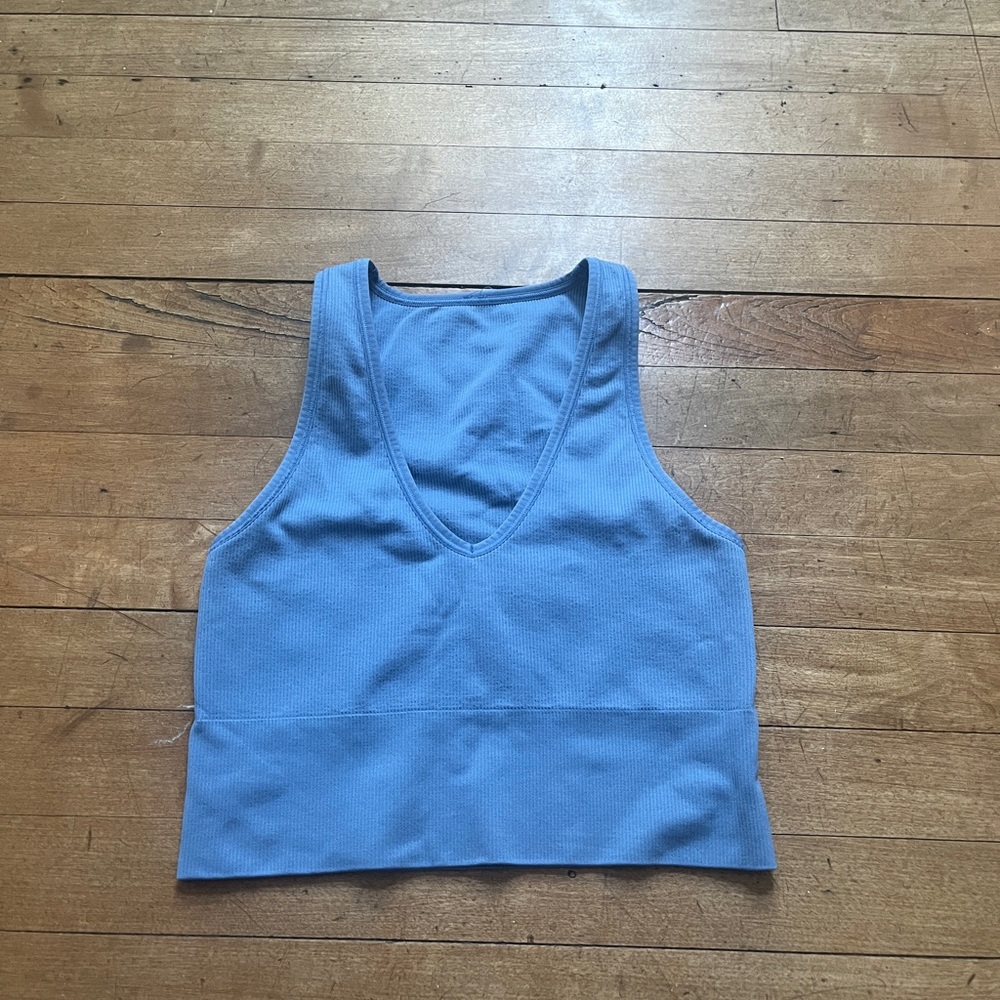 Athleta top
